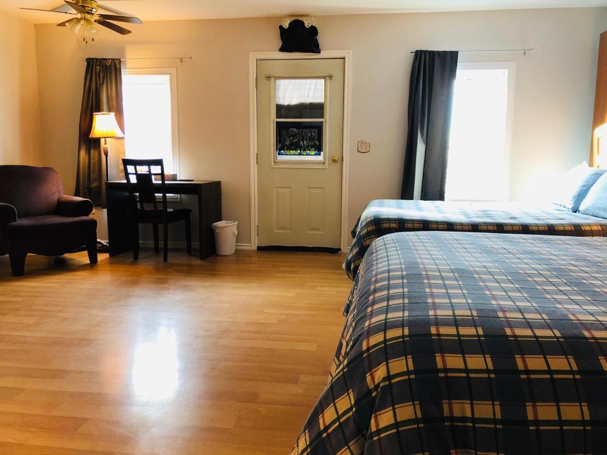 Downtown Whitehorse 2 Bedroom House Εξωτερικό φωτογραφία