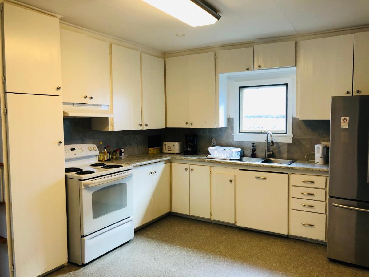 Downtown Whitehorse 2 Bedroom House Εξωτερικό φωτογραφία